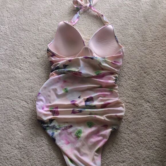 RARE 2014 Victoria’s Secret Floral Halter One-Piece Swimsuit - Picture 4 of 5